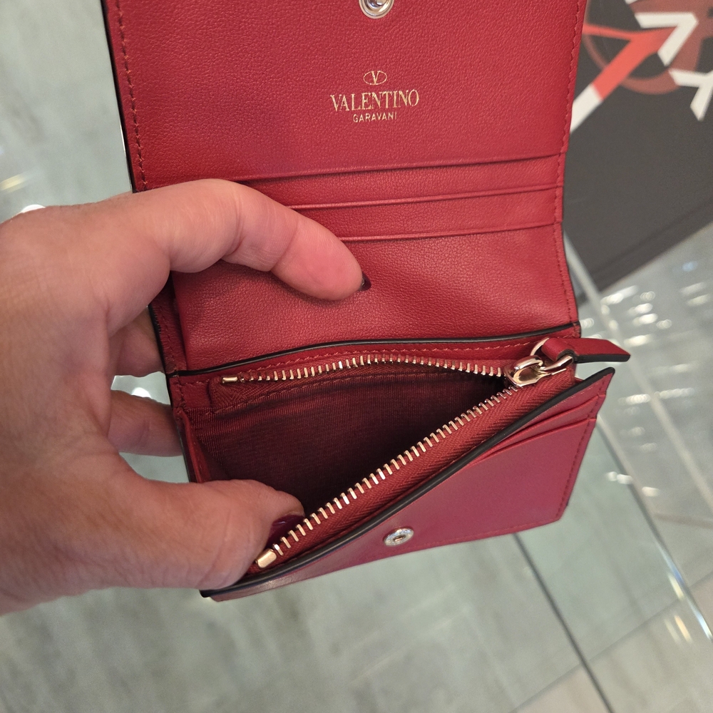 Valentino Garavani Rockstud Red Small wallet with Gift Box and Dust Bag - Picture 7 of 14